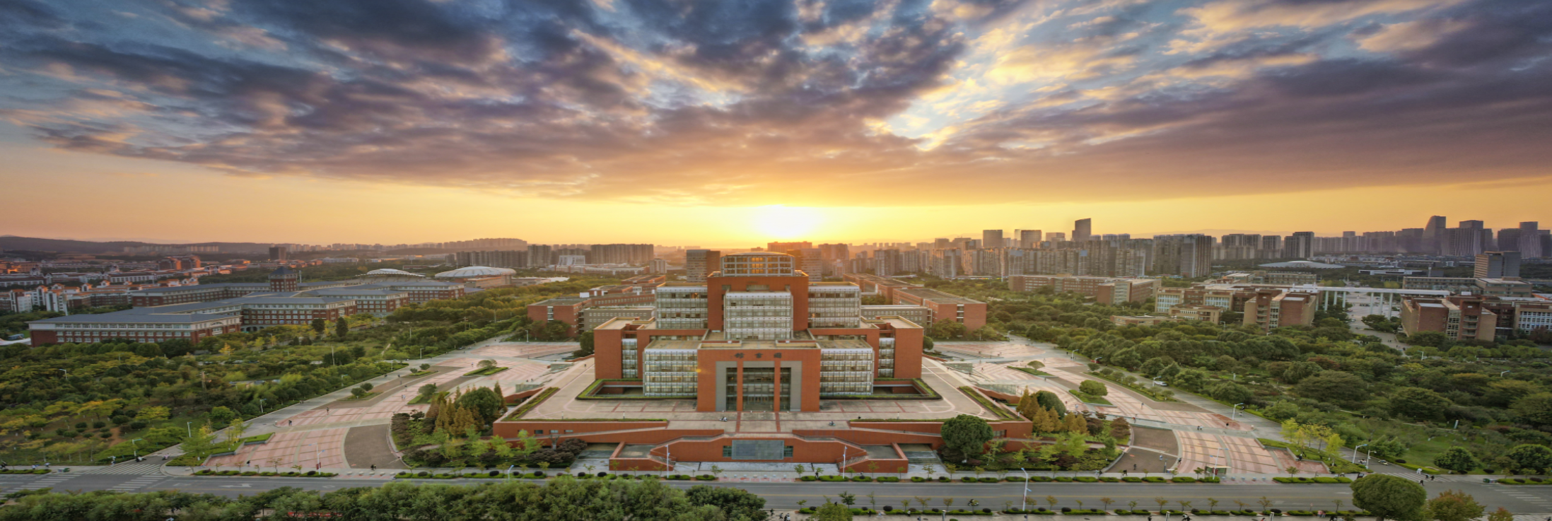 昆明理工大學(xué)